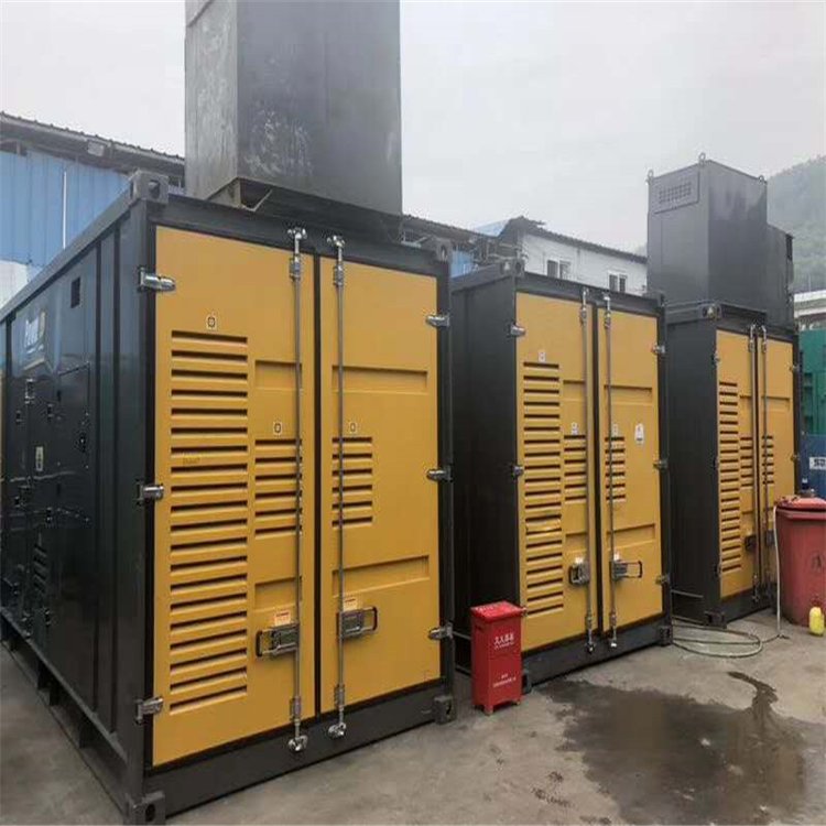 任城温度变化对不同类型欠压保护装置的可靠性影响有何差异？